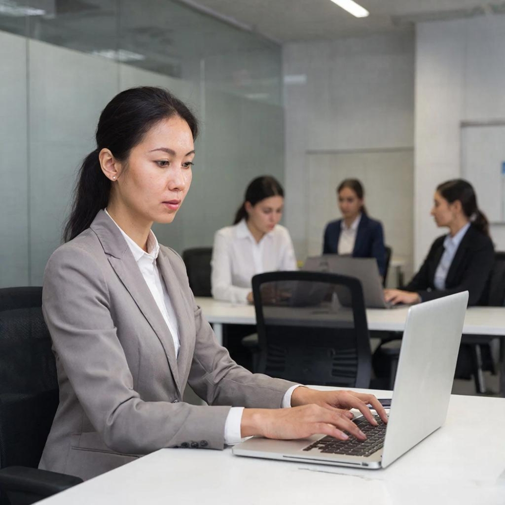 Специалист по управлению персоналом